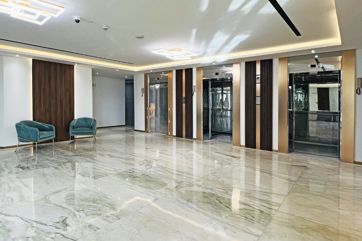 the oak dubai south